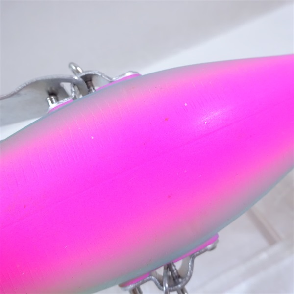 デカダッジピンクトリック